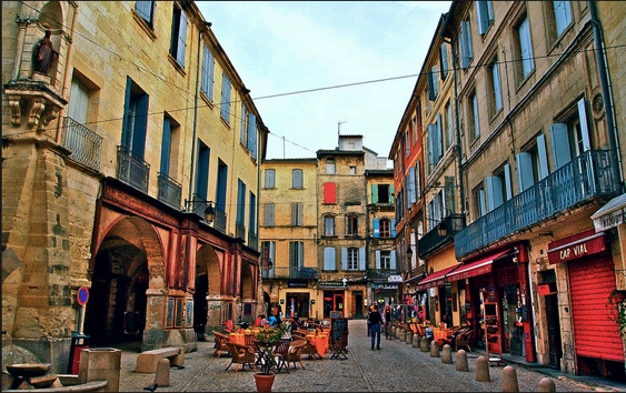 visite du marché de sommières