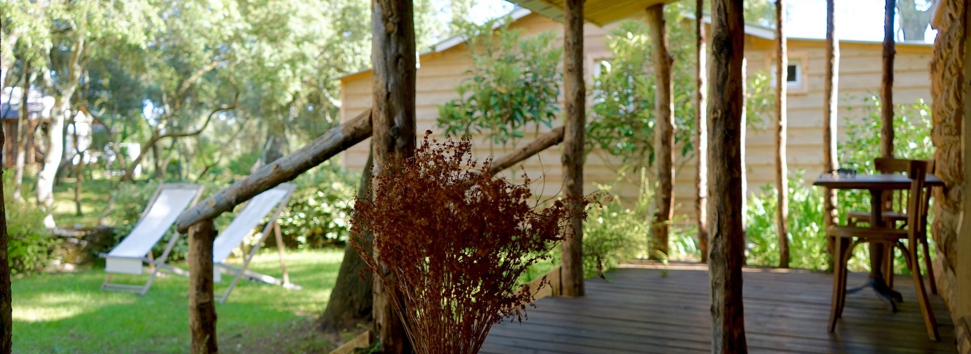 Cabane avec jacuzzi sud de France